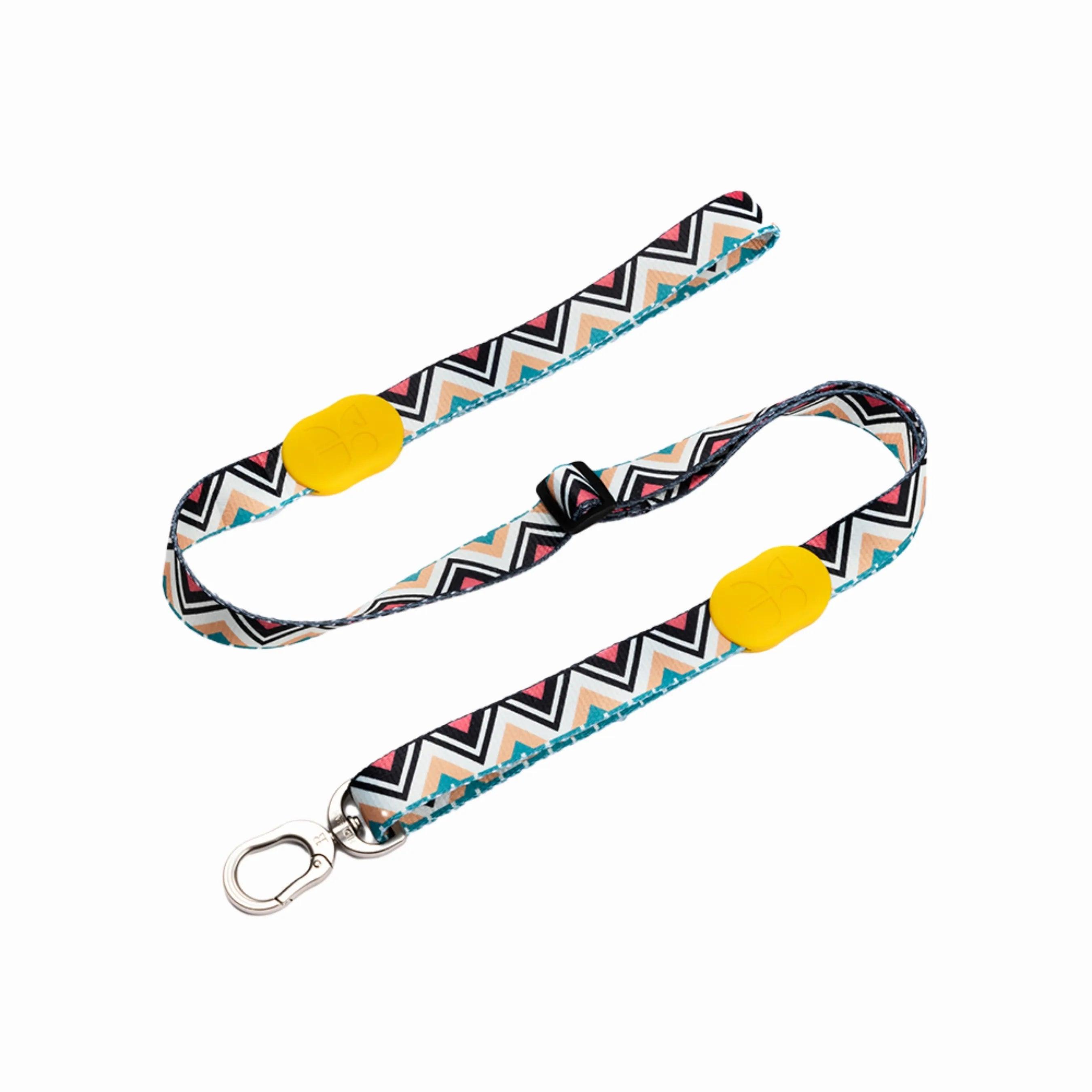 Heyday Discover Dog Leash Totem - YMOAs