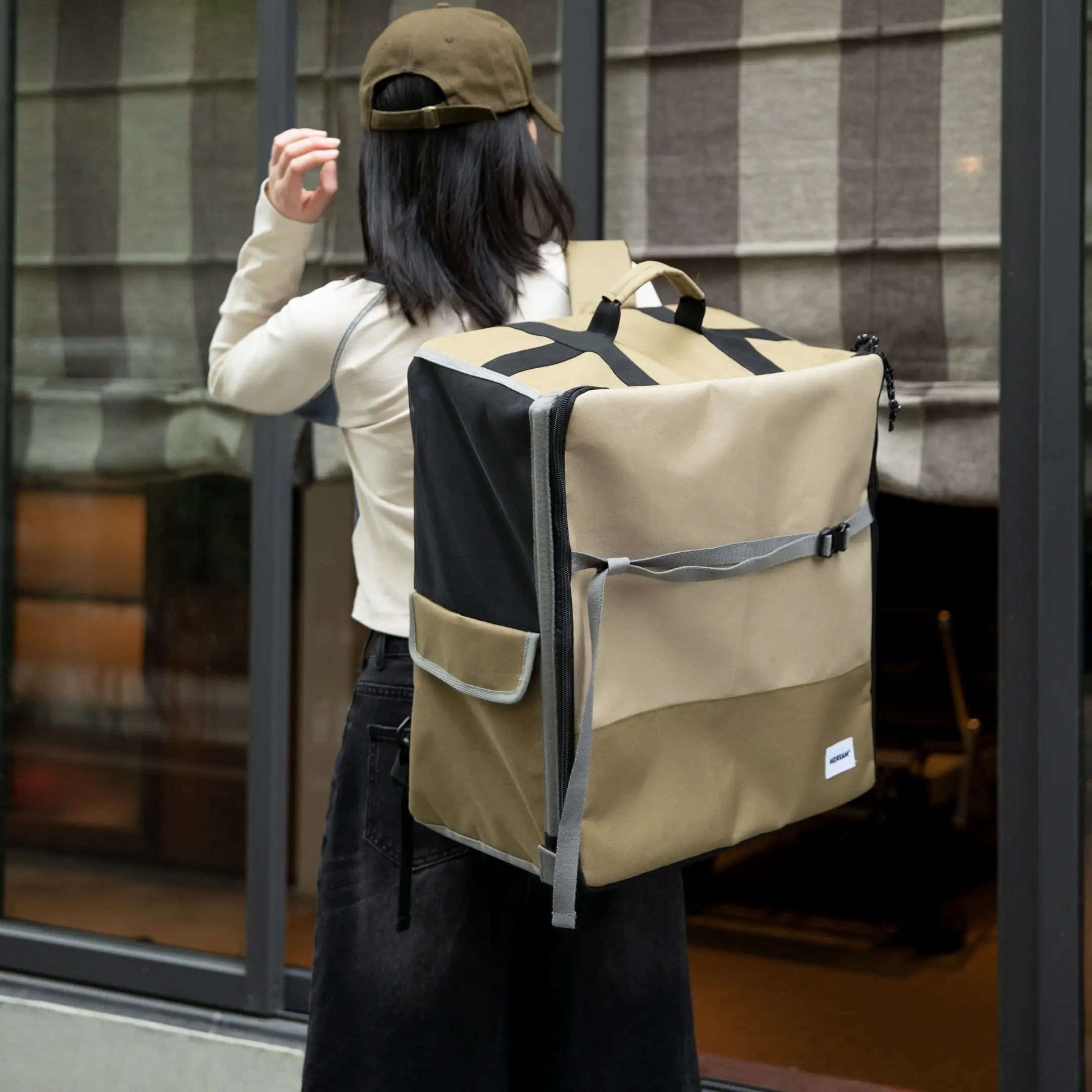 Adventure Paws 2-in-1 Pet Car Seat & Backpack